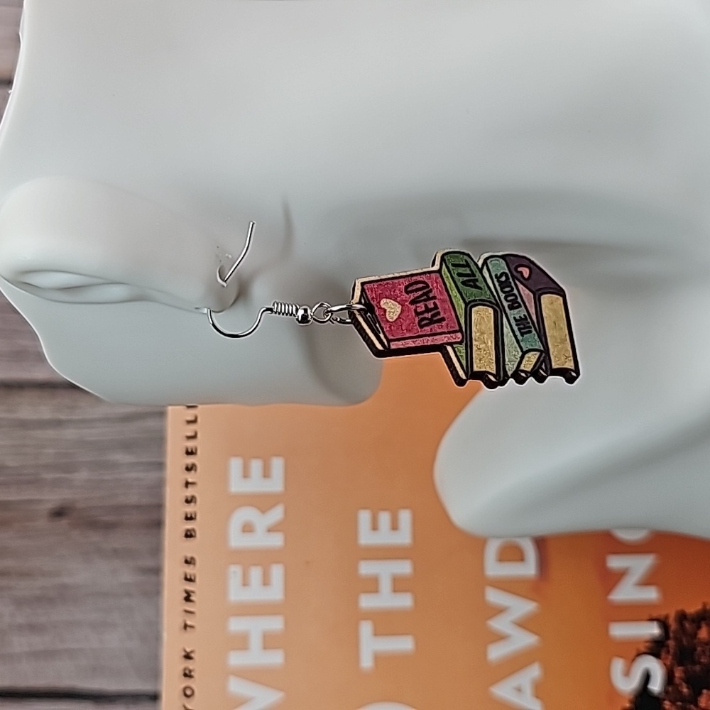 NIP READ ALL BOOKS TEACHERS WIRE PIERCED EARRINGS